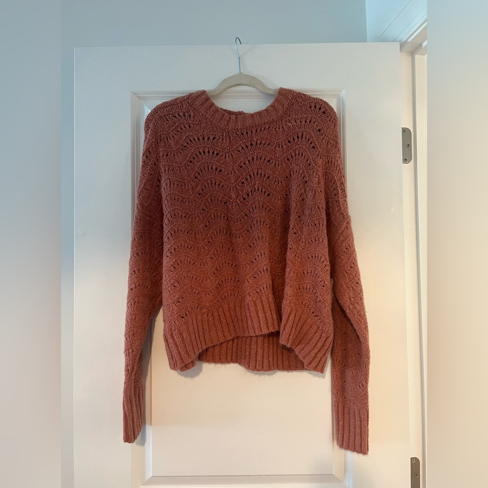 SWEATER